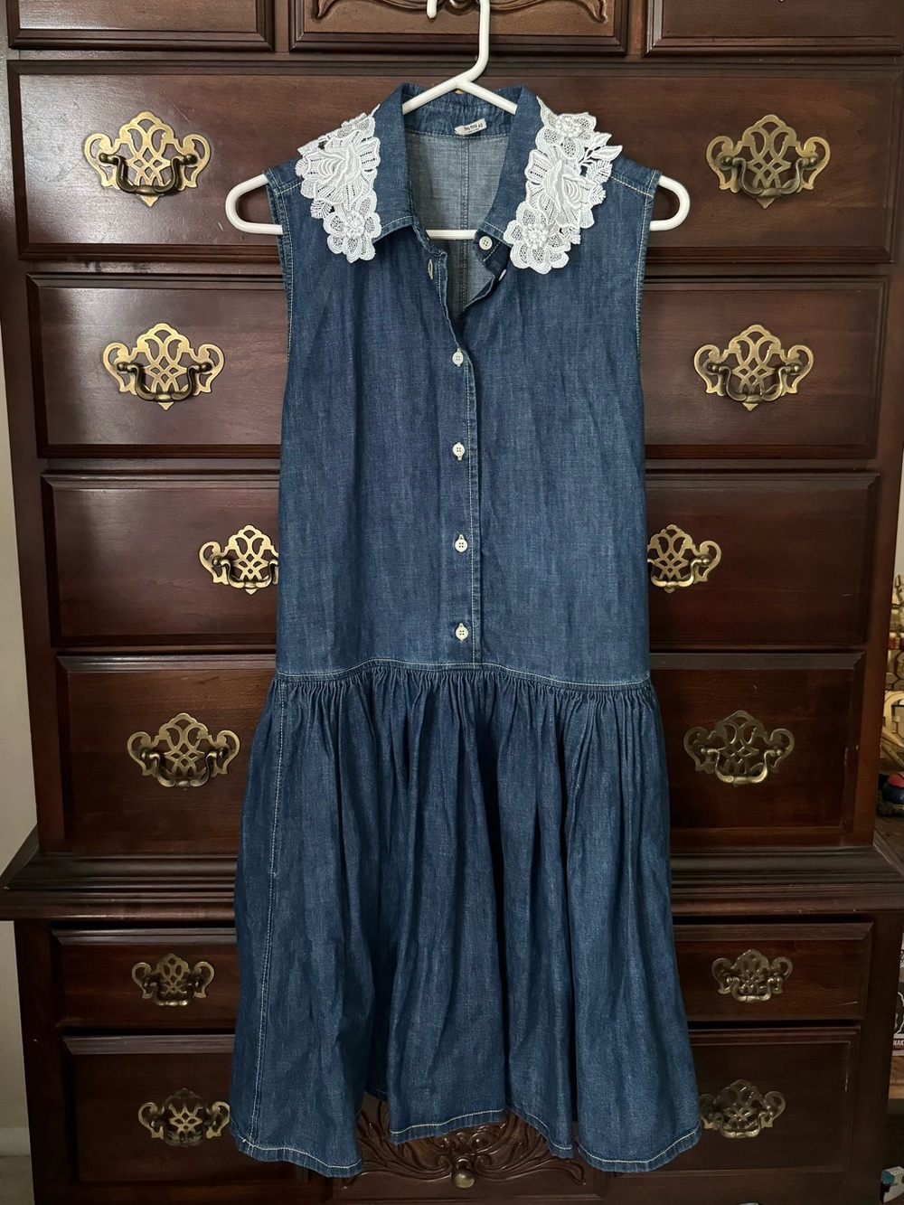 Miu Miu Sleeveless Denim Button Dress With Lace Appliqué Collar Size 42